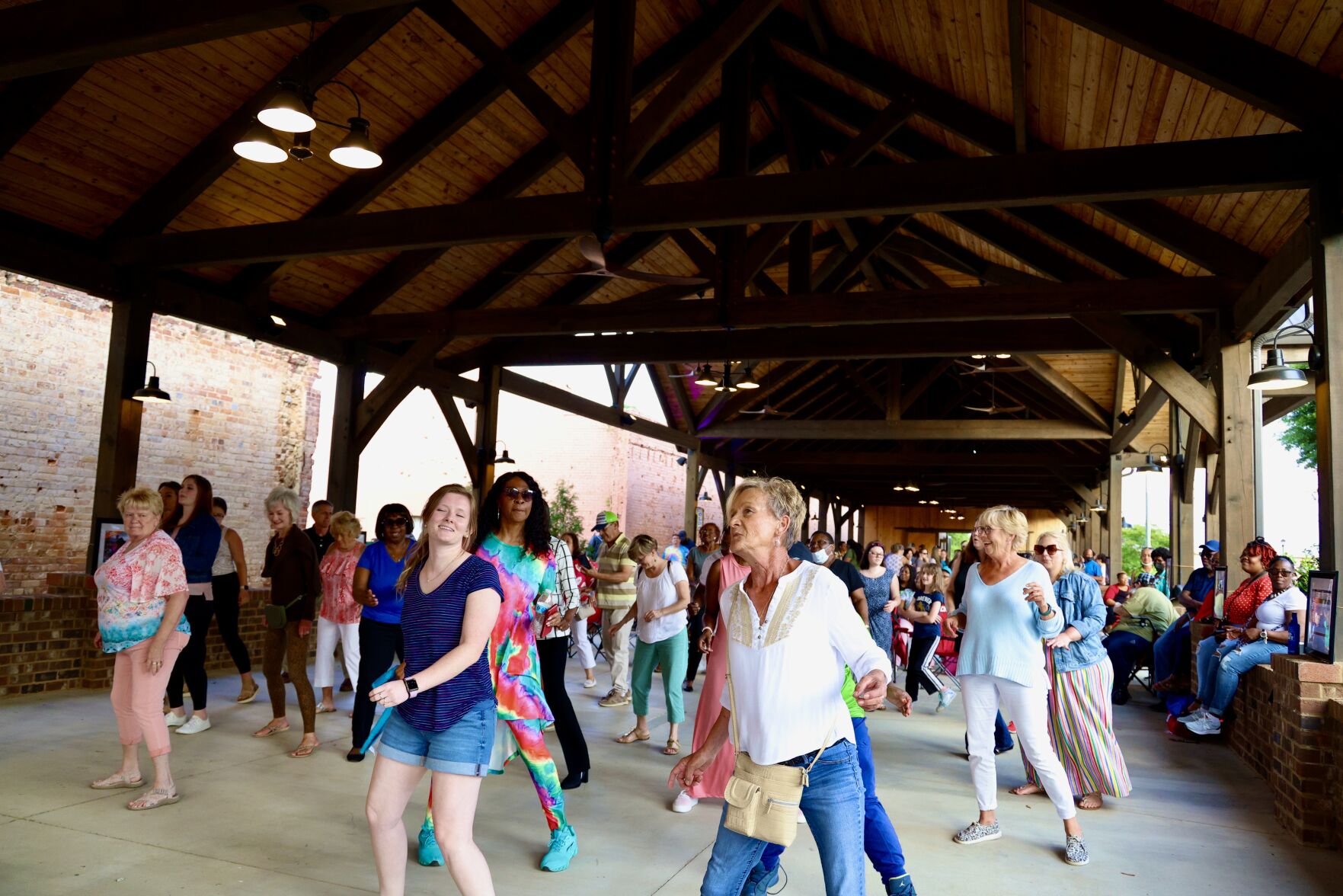 DORA Street Dance